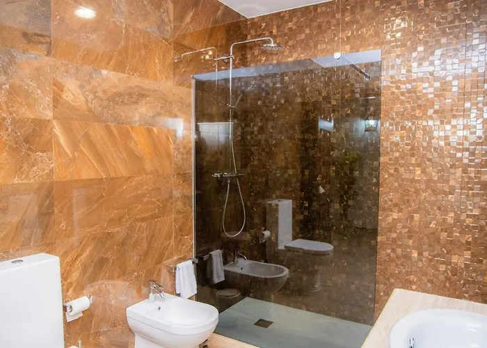 La Bodega De Cortes * Villagonzalo