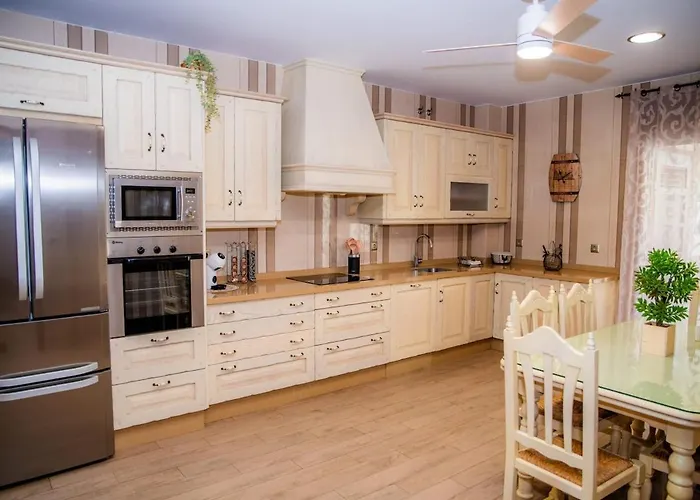 La Bodega De Cortes Holiday home